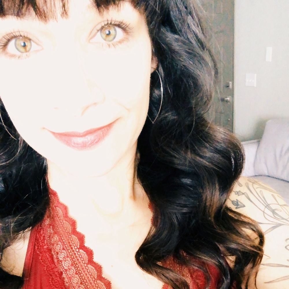 Meet your Posher, Deanna